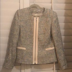 Tahari blazer